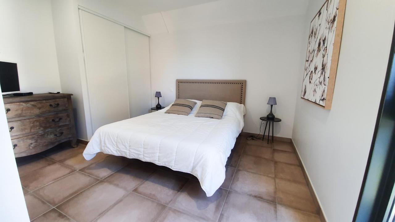 Le Nid Discret Avec Balcon Et Parking Prive Gratuit Apartment Sarlat-la-Caneda Exterior photo